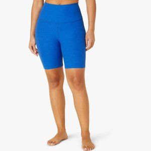 033 Beyond Yoga Spacedye High Waisted Biker Short in Wayfinder Blue Wave